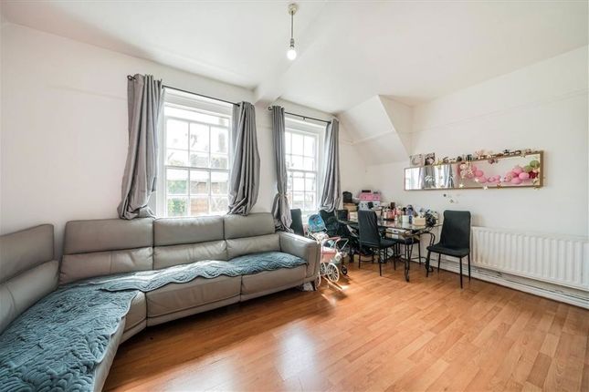 Palissy Street, London E2 3 bed flat for sale