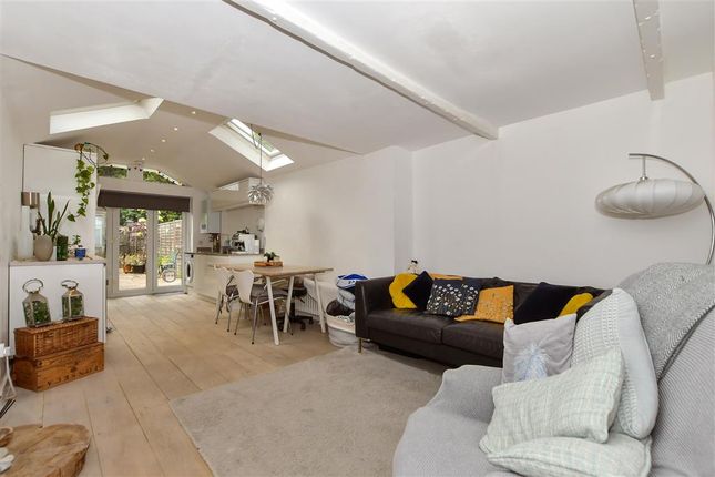 Teston Road, Offham, West Malling, Kent 2 bed terraced house for sale