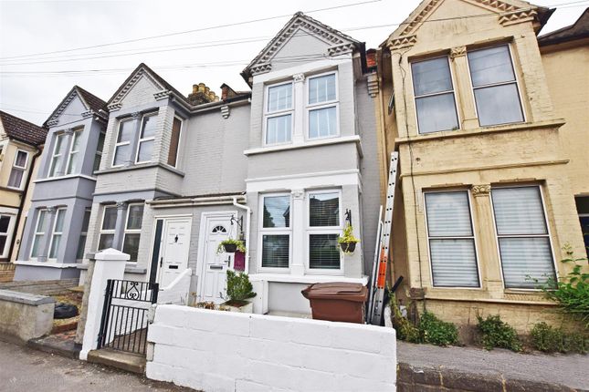 Rainham Road, Chatham 3 bed terraced house for sale