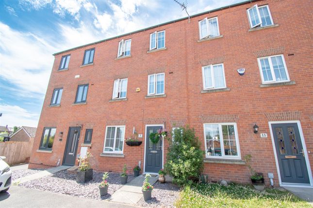 4 bedroom terraced house for sale