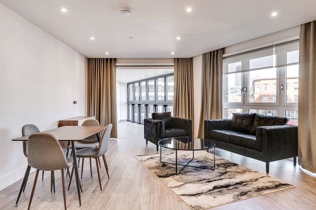 New Drum Street, London, E1 3 bed apartment for sale