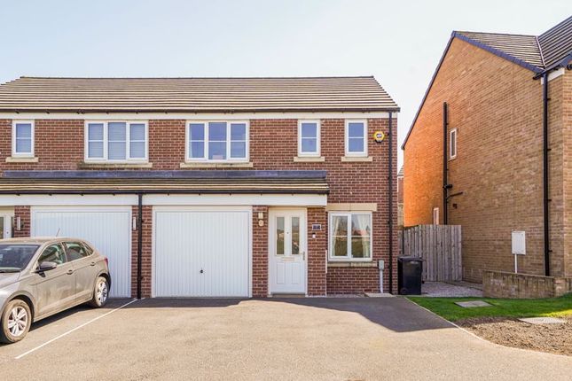 3 bedroom semi-detached house for sale