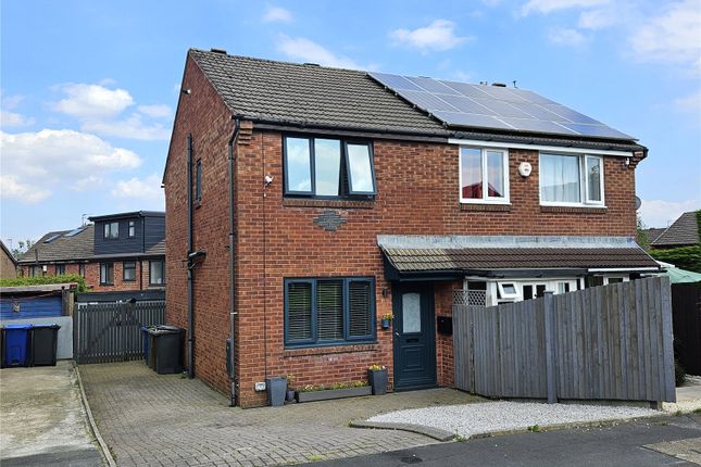 Poplar Close, Rishton, Blackburn, BB1 2 bed semi