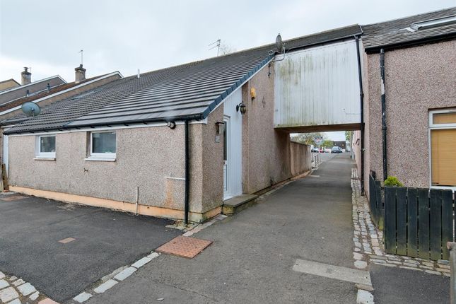 Mitchison Road, Cumbernauld 2 bed terraced house for sale