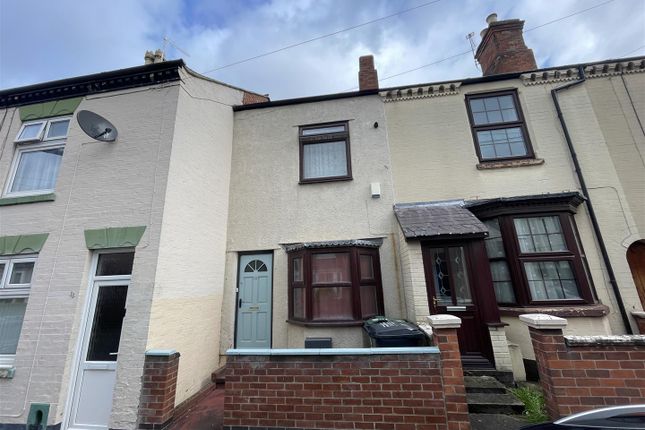 4 bed terraced house