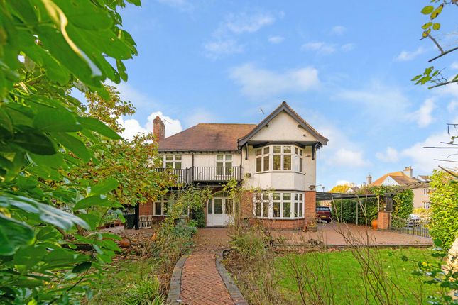 Kenilworth Road Coventry... 6 bed detached house for sale