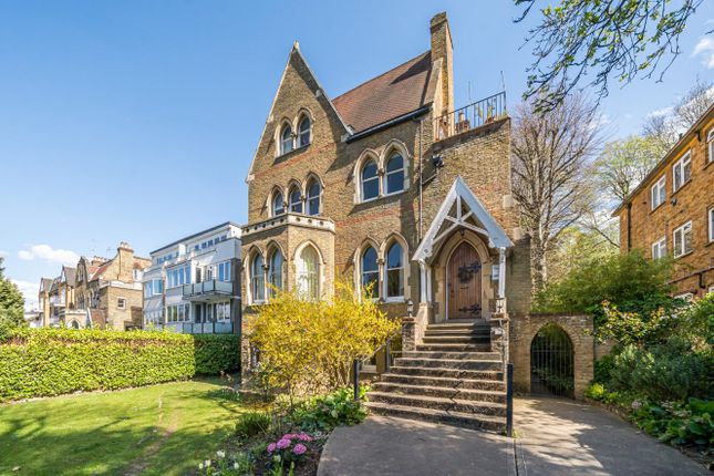 Crescent Road, London, N8 1 bed flat for sale