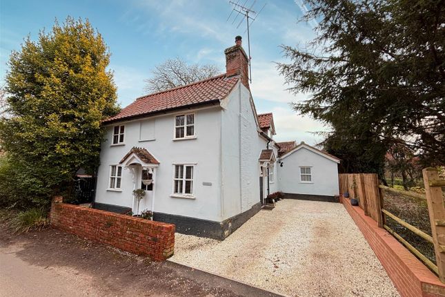 Barrack Lane, Ufford, Woodbridge 3 bed cottage for sale