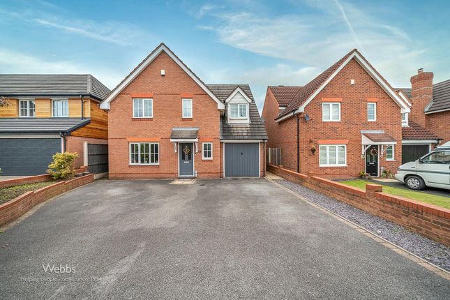 Chenet Way, Cannock WS11 4 bed detached house for sale