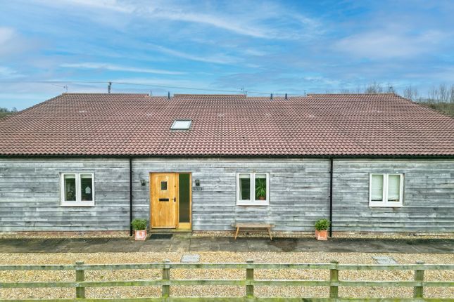 Lockinge, Wantage, OX12 3 bed barn conversion for sale