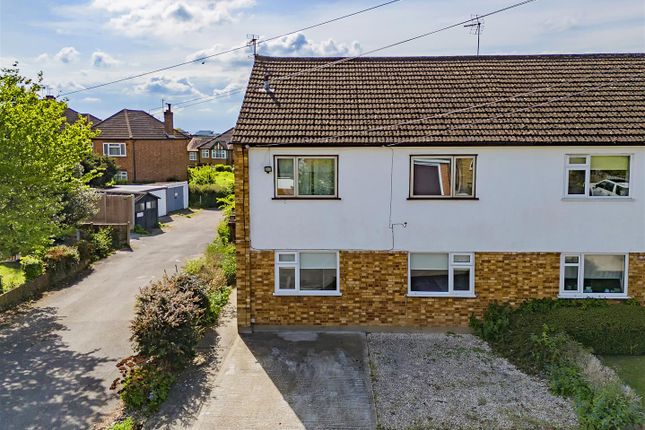 Rose Valley, Brentwood 2 bed maisonette for sale