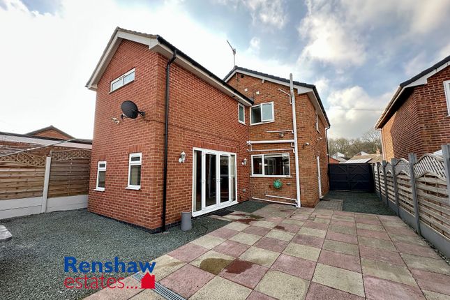 Farm Close, Ilkeston, Derbyshire 3 bed detached house for sale