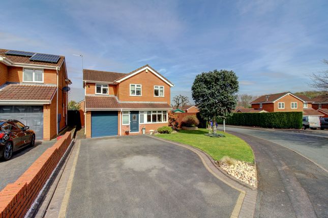 4 bedroom detached house for sale