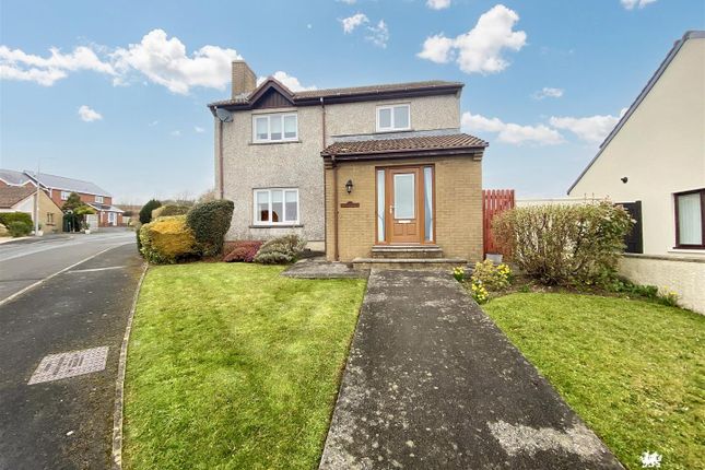 Ael Y Bryn, Tanerdy, Carmarthen 3 bed detached house for sale