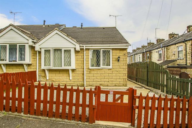 2 bedroom semi-detached bungalow for sale