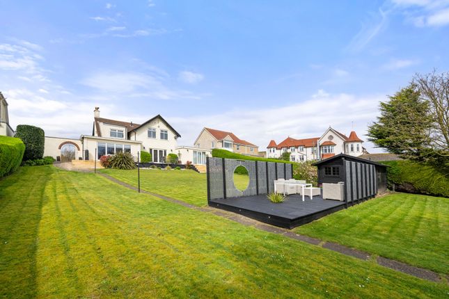 St Andrews Drive, Skegness PE25 5 bed detached house for sale