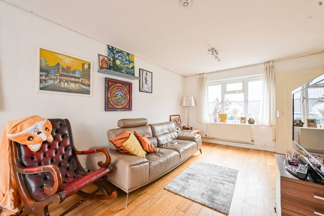 3 bed terraced house