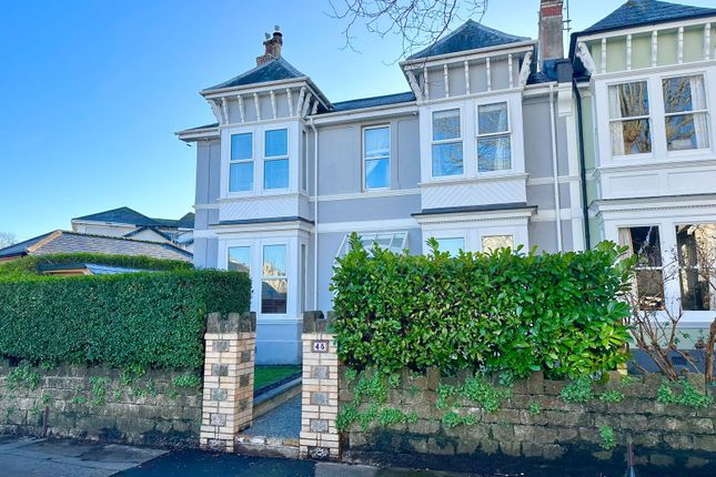3 bed end terrace house