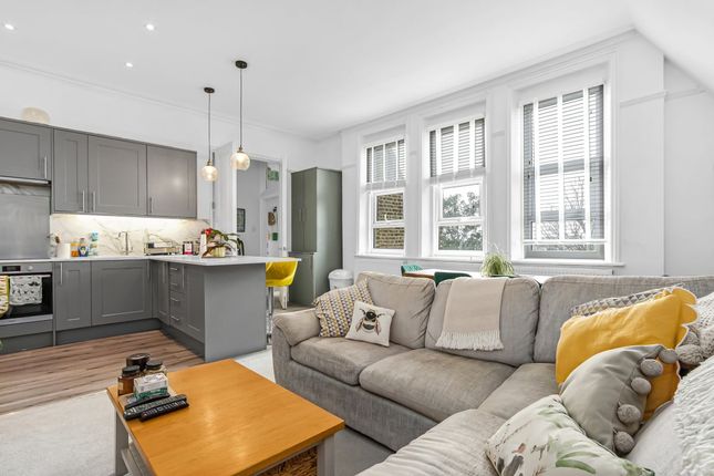 2 bed flat