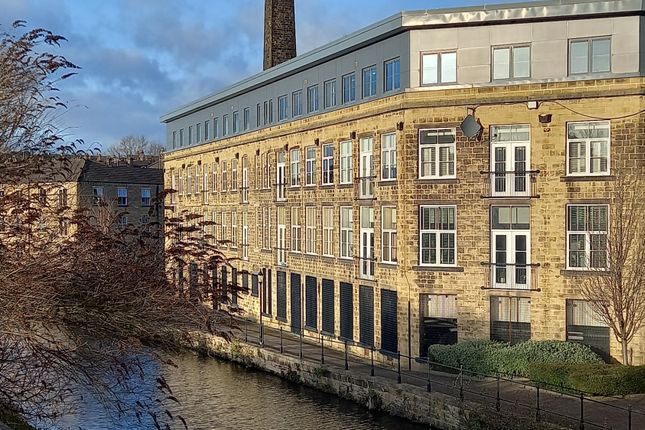 Britannia Wharf, Bingley, West... 2 bed flat for sale