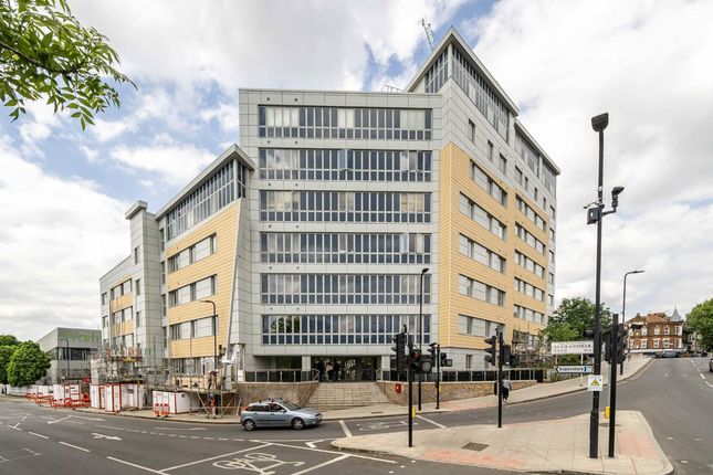 Drayton Green Road, London W13 2 bed flat for sale