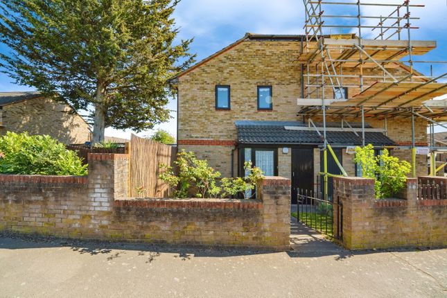Eastwood Road, West Drayton, UB7 9PP 2 bed semi