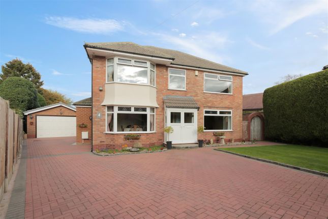 Lyndhurst Drive, Hale 5 bed detached house for sale