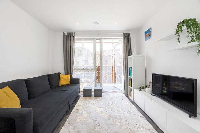 Fresh Wharf Road, Barking IG11 1 bed flat for sale