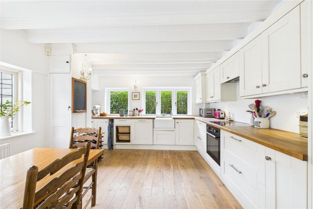 Pangbourne Hill, Pangbourne, Reading... 3 bed detached house for sale