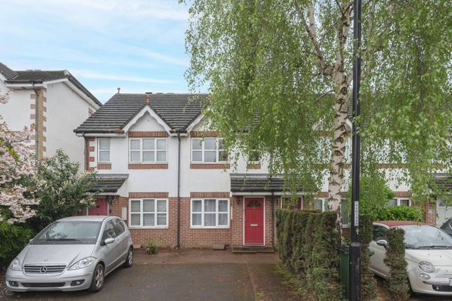 Tunnel Avenue, Greenwich, London, SE10 3 bed house for sale