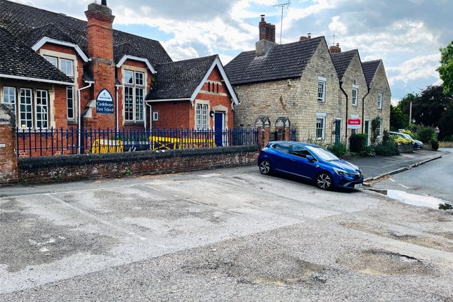 4 bed cottage
