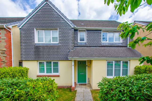 Canyke Fields, Bodmin, Cornwall, PL31 4 bed detached house for sale