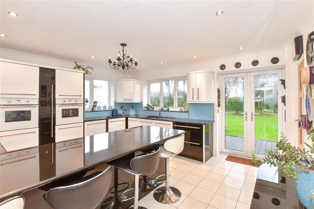 Leicester Avenue, Cliftonville... 4 bed detached house for sale