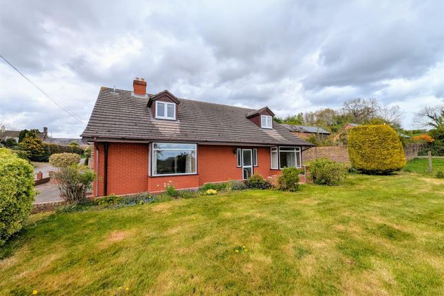 4 bedroom detached bungalow for sale