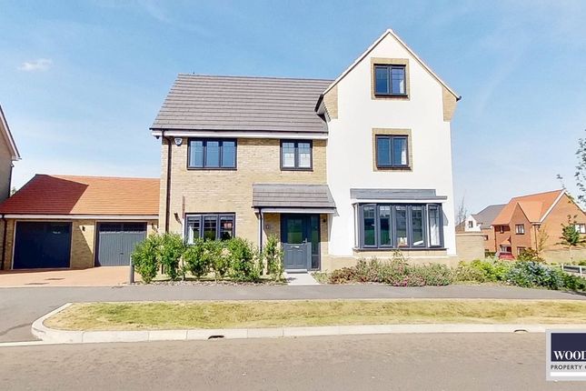 Godfrey Crescent, Waltham Cross EN7 4 bed detached house for sale