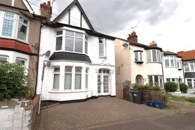 Leighton Avenue, GARDEN & DRIVEWAY... 1 bed maisonette for sale