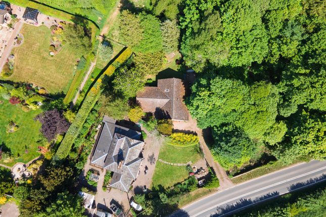 4 bedroom detached bungalow for sale