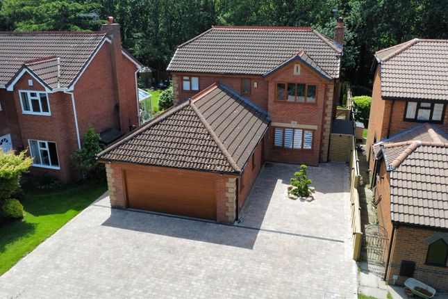 4 bed detached house