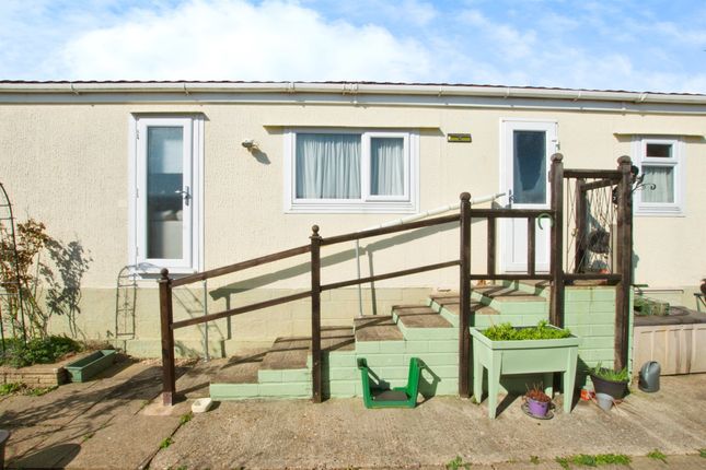 2 bedroom park home for sale