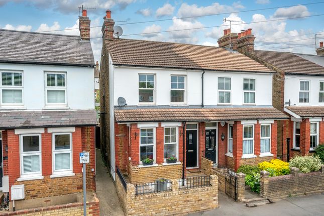 3 bed semi-detached house