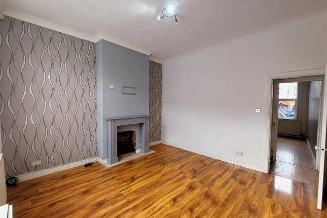 3 bed terraced house
