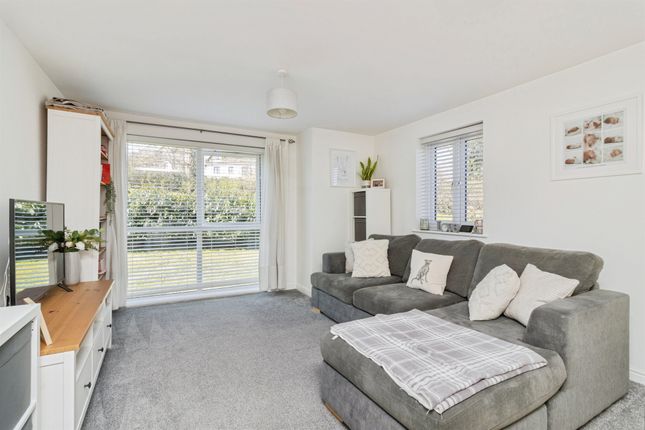 2 bed flat