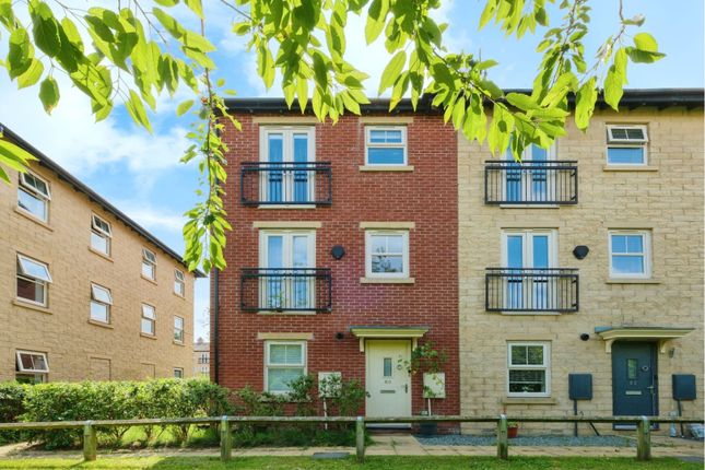 2 bed town house