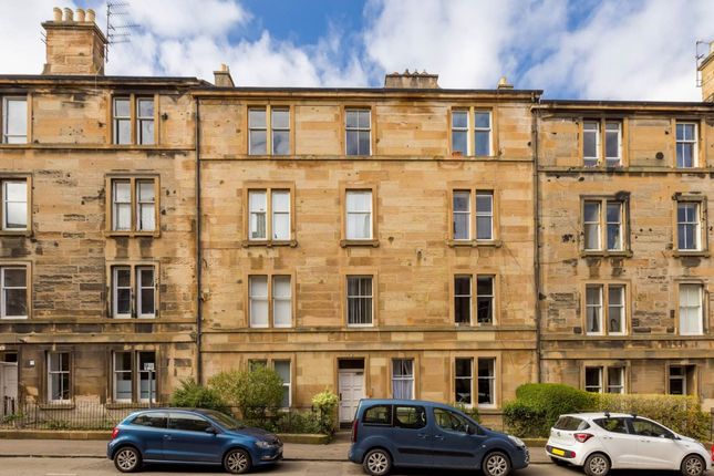 Livingstone Place, Marchmont, Edinburgh 2 bed flat for sale