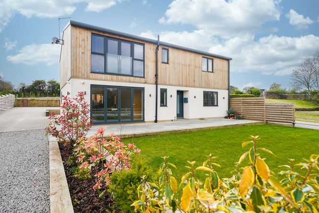 Summerley, Dronfield S18 4 bed detached house for sale