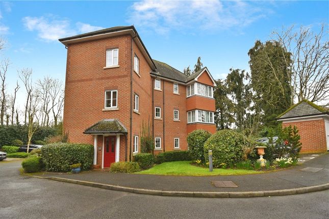 Chirk Place, Romsey, Hampshire 2 bed apartment for sale