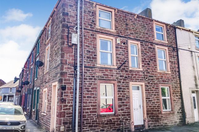 4 bed end terrace house