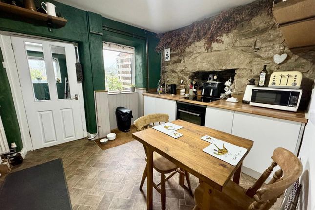 Hayfield Road, High Peak SK22 3 bed terraced house for sale
