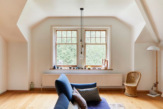 Lewisham Park, London SE13 2 bed apartment for sale