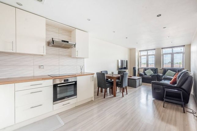 Station Road, Harrow, HA1 3 bed flat for sale
